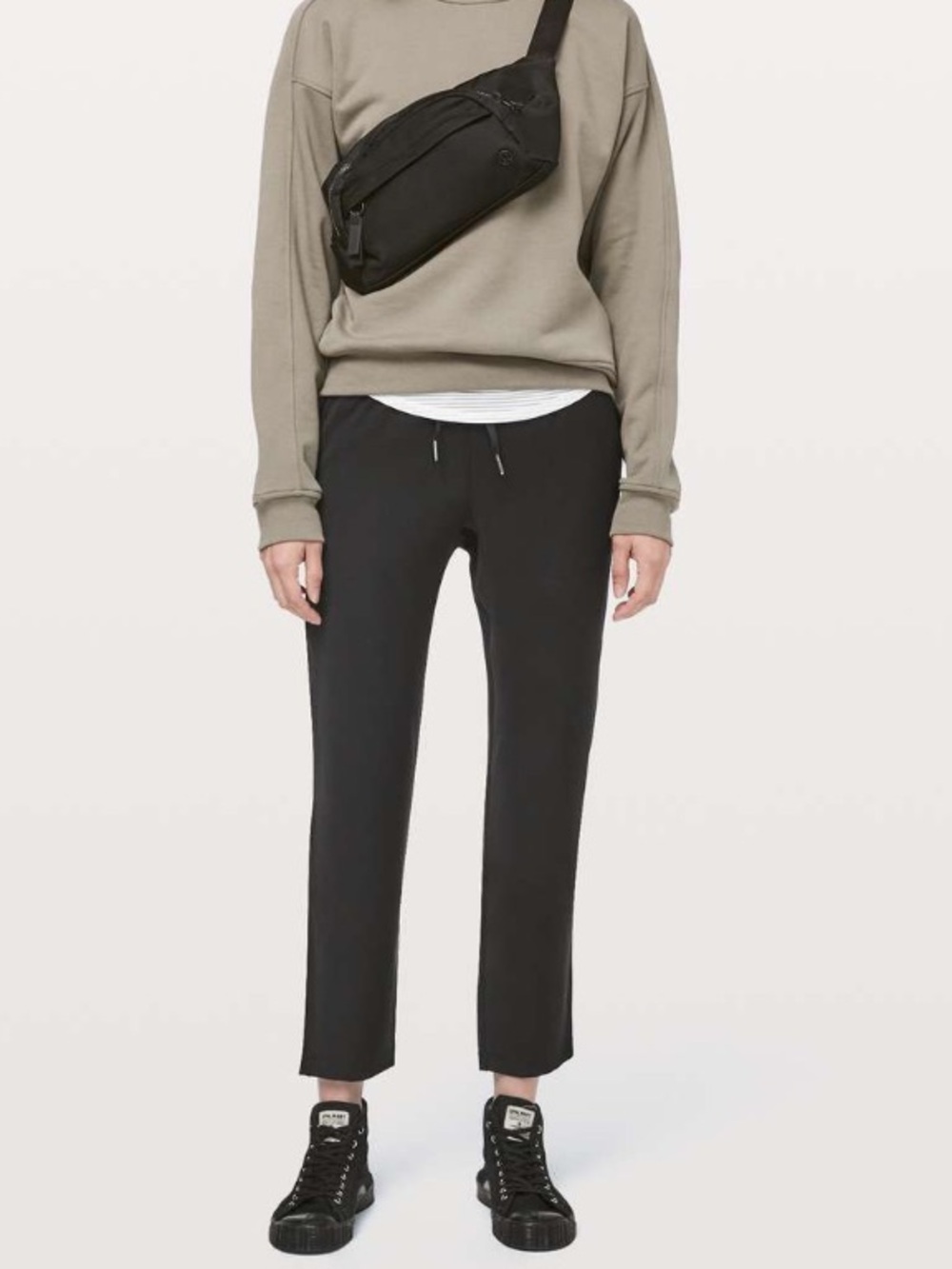 Lululemon On the Fly Pant Woven 27” Black Size 4